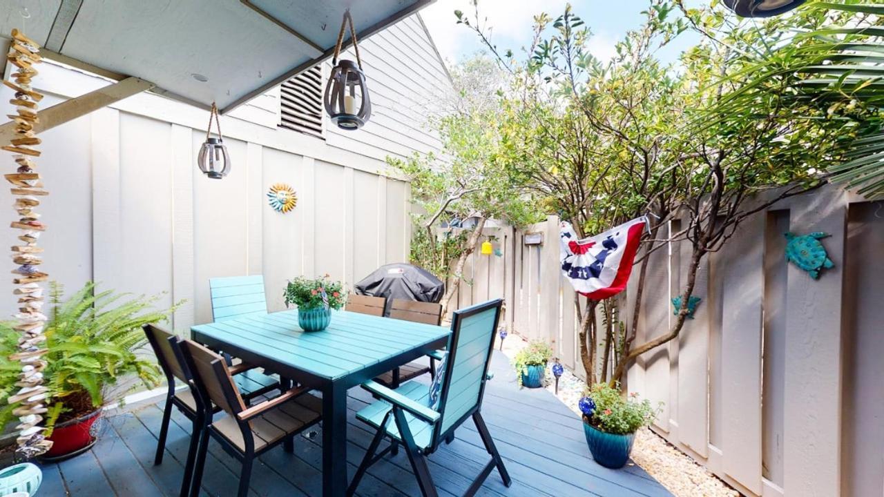 Villa Family Getaway, Pet Friendly, Grill *