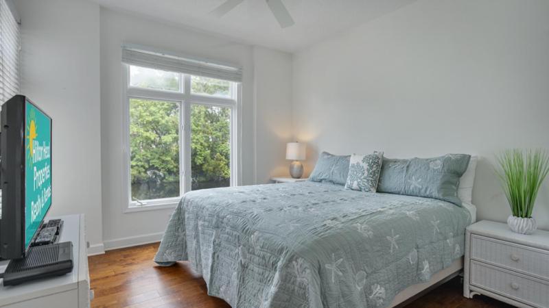 Villa Complex Pool, Loft, Lagoon Views *