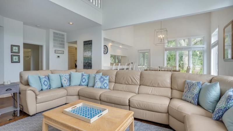 Villa Complex Pool, Loft, Lagoon Views Hilton Head Island