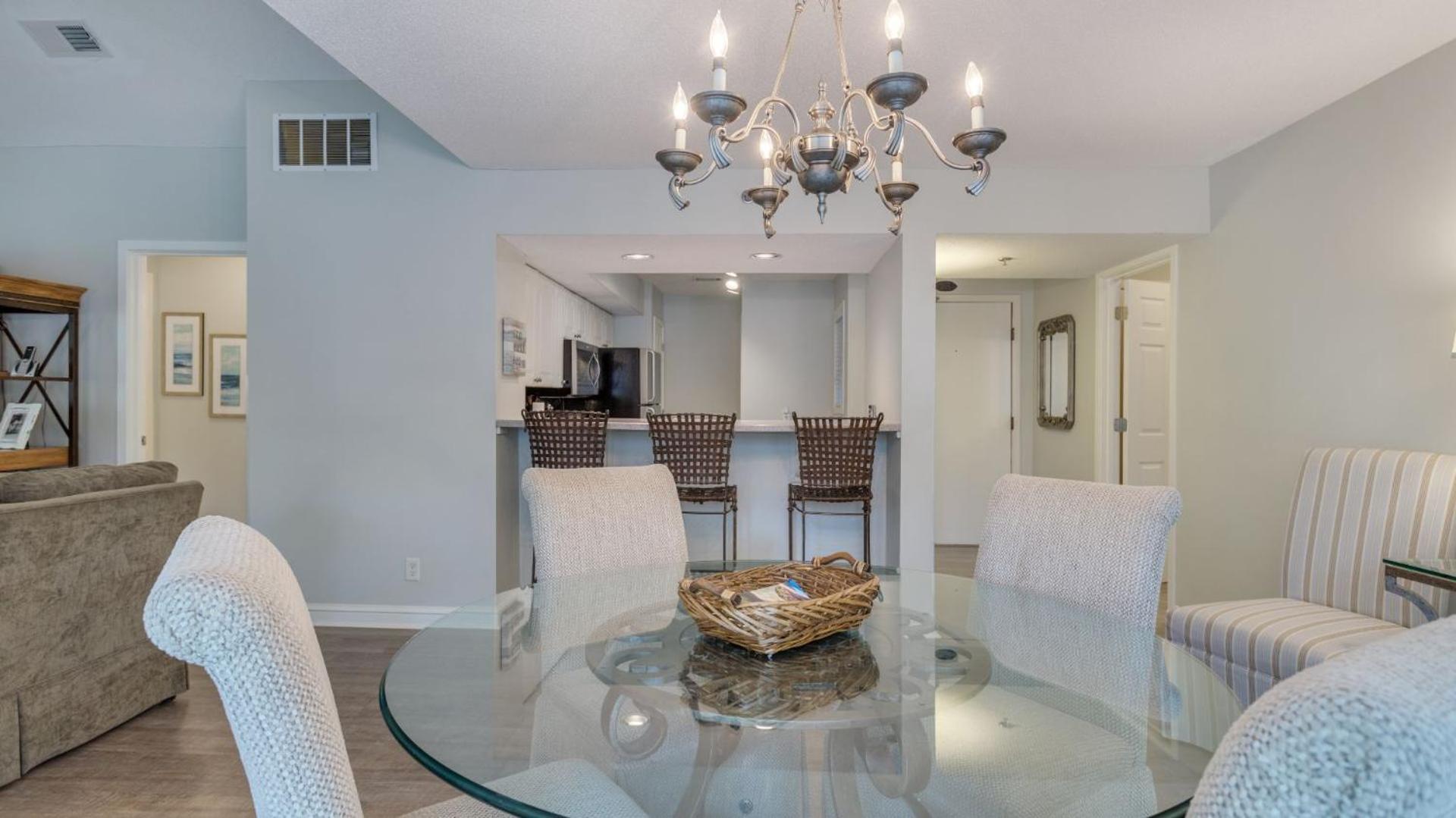 Complex Pool, Family Getaway, Golf
