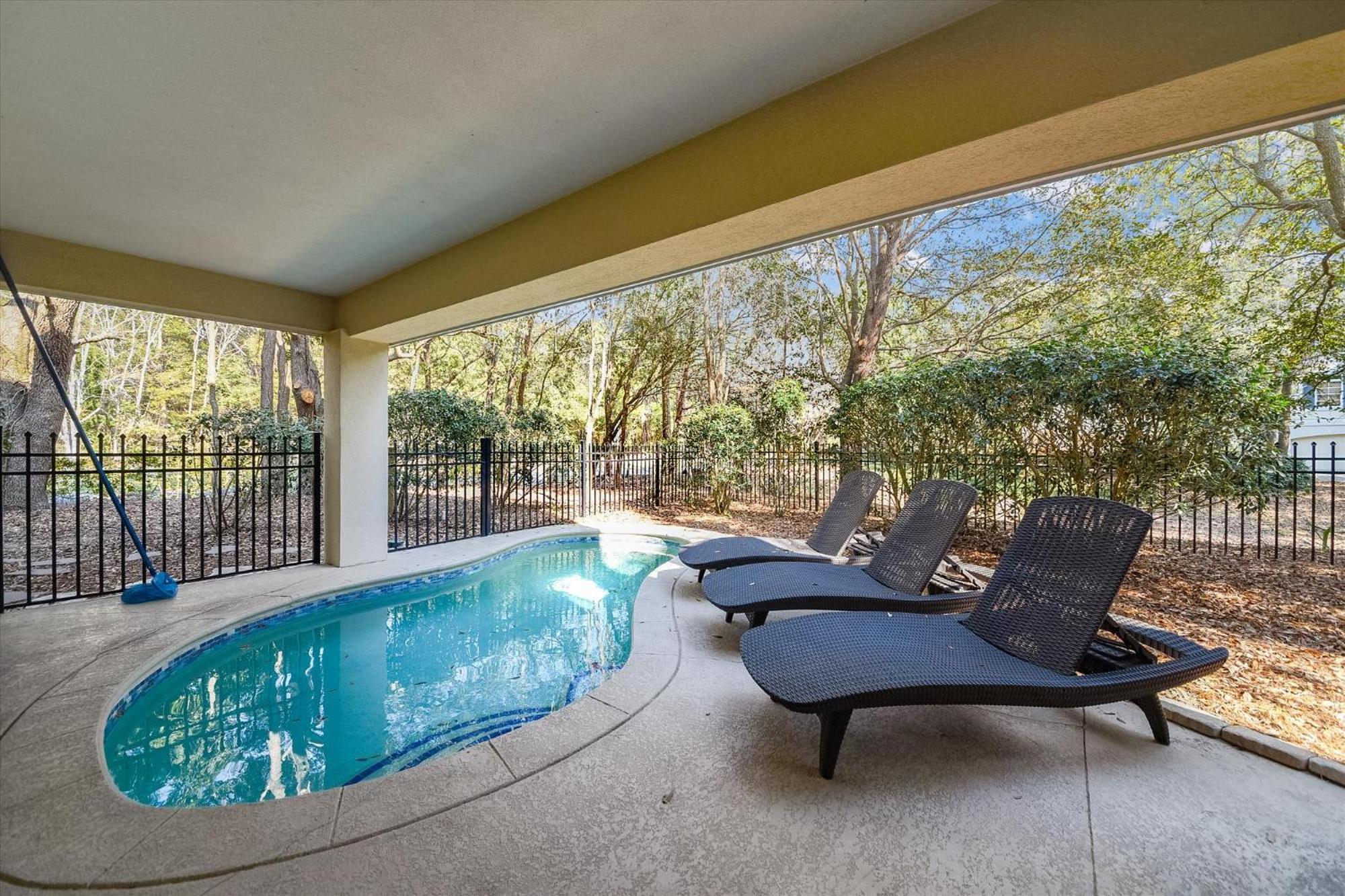 Holiday home 5 Henry Lane- Near Ocean, Private Pool, Pet Friendly, Free Activities Included *