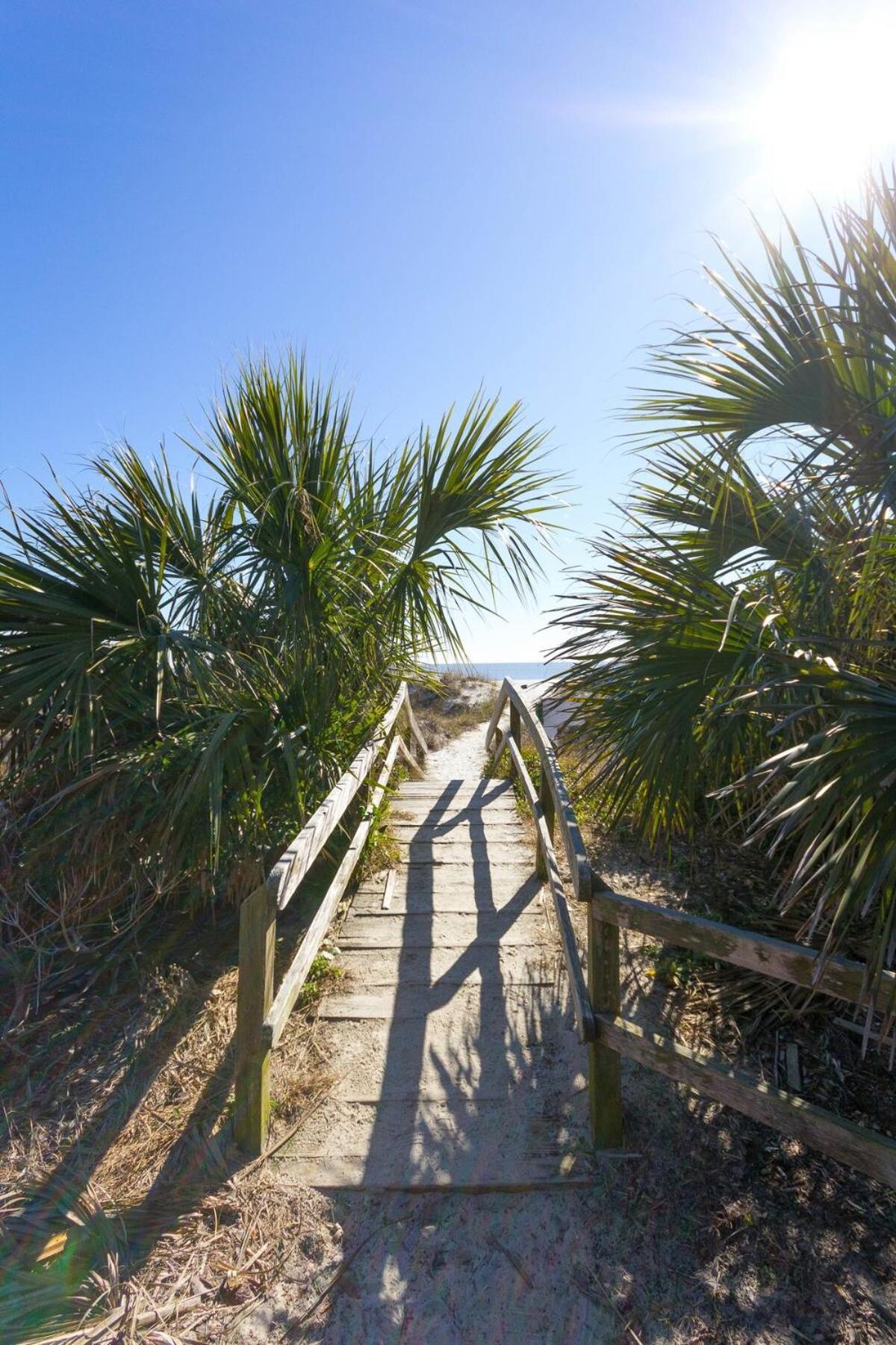 Holiday home Steps To 3 Bed 2 Bath With Private Pool Hilton Head Island