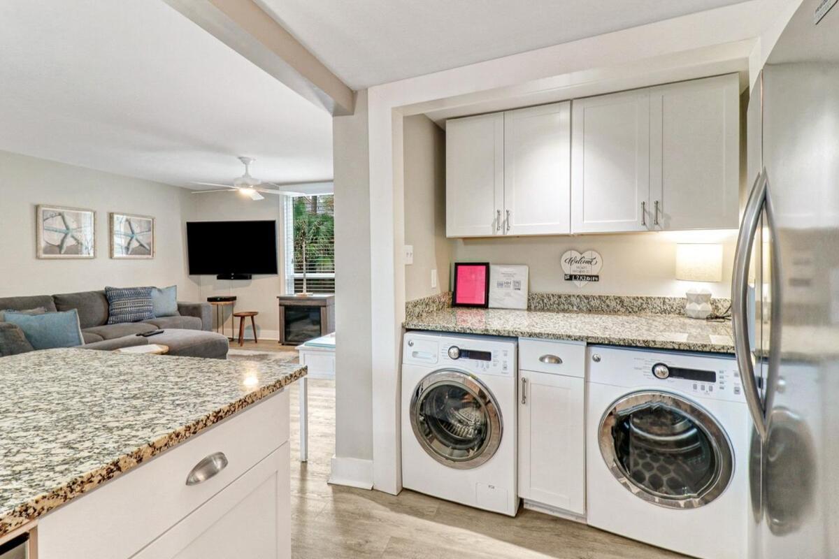 Living - 3 Bed 2 Bath Seascape - Just Steps To The