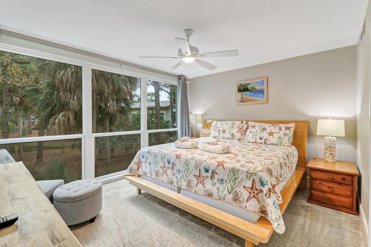 Holiday home Living - 3 Bed 2 Bath Seascape - Just Steps To The