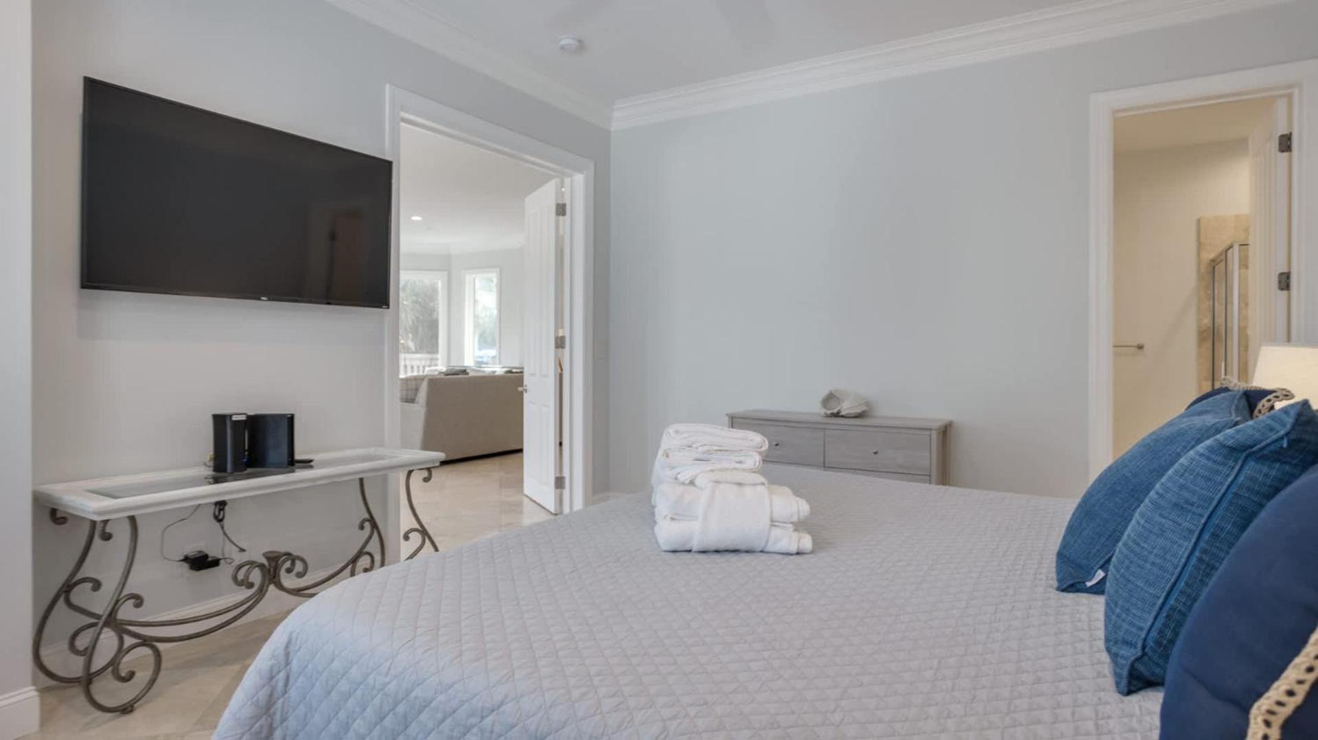 Holiday home Luxury 7br W Ocean Views & Private Pool *