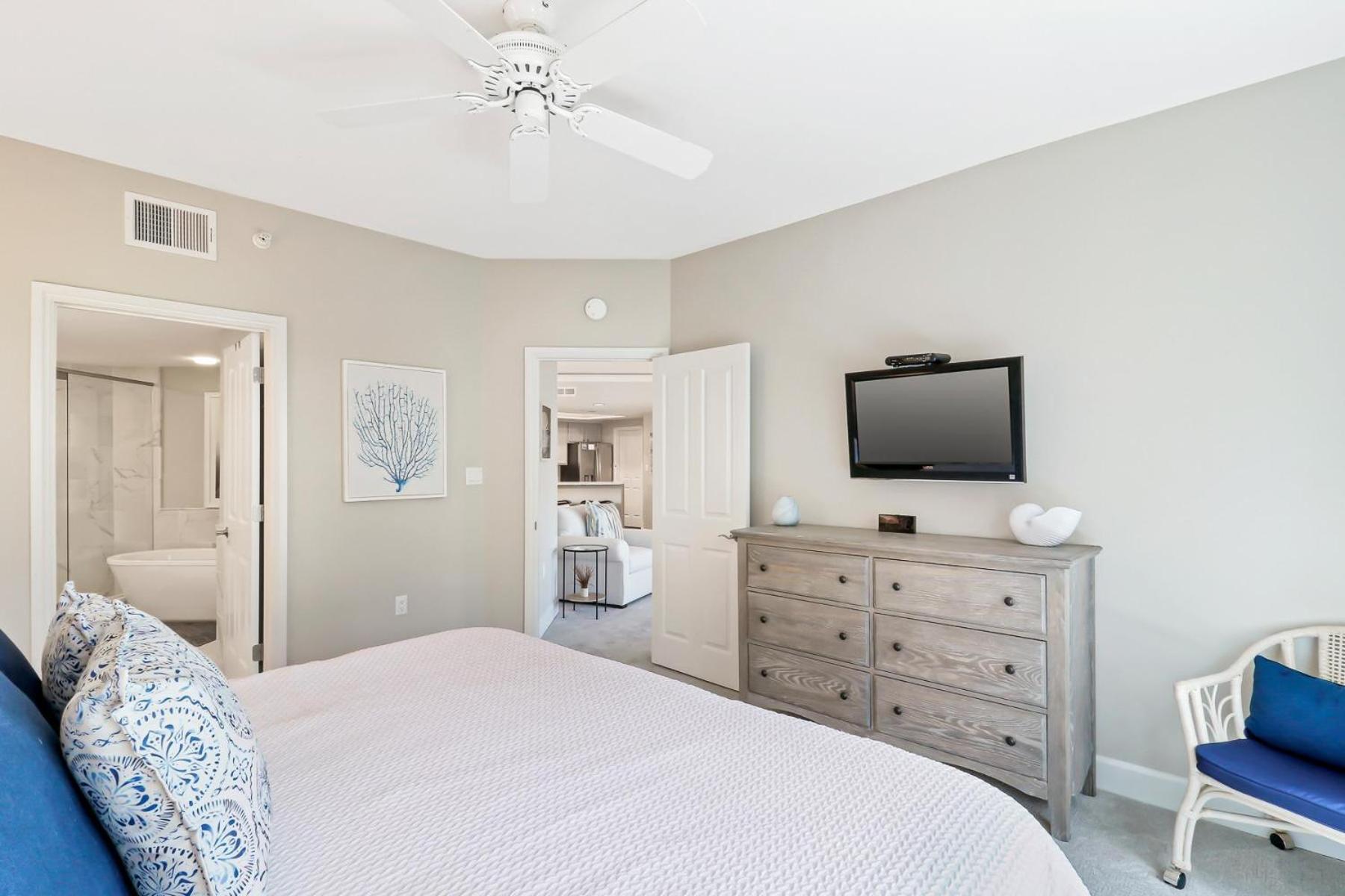 401 Windsor Place *