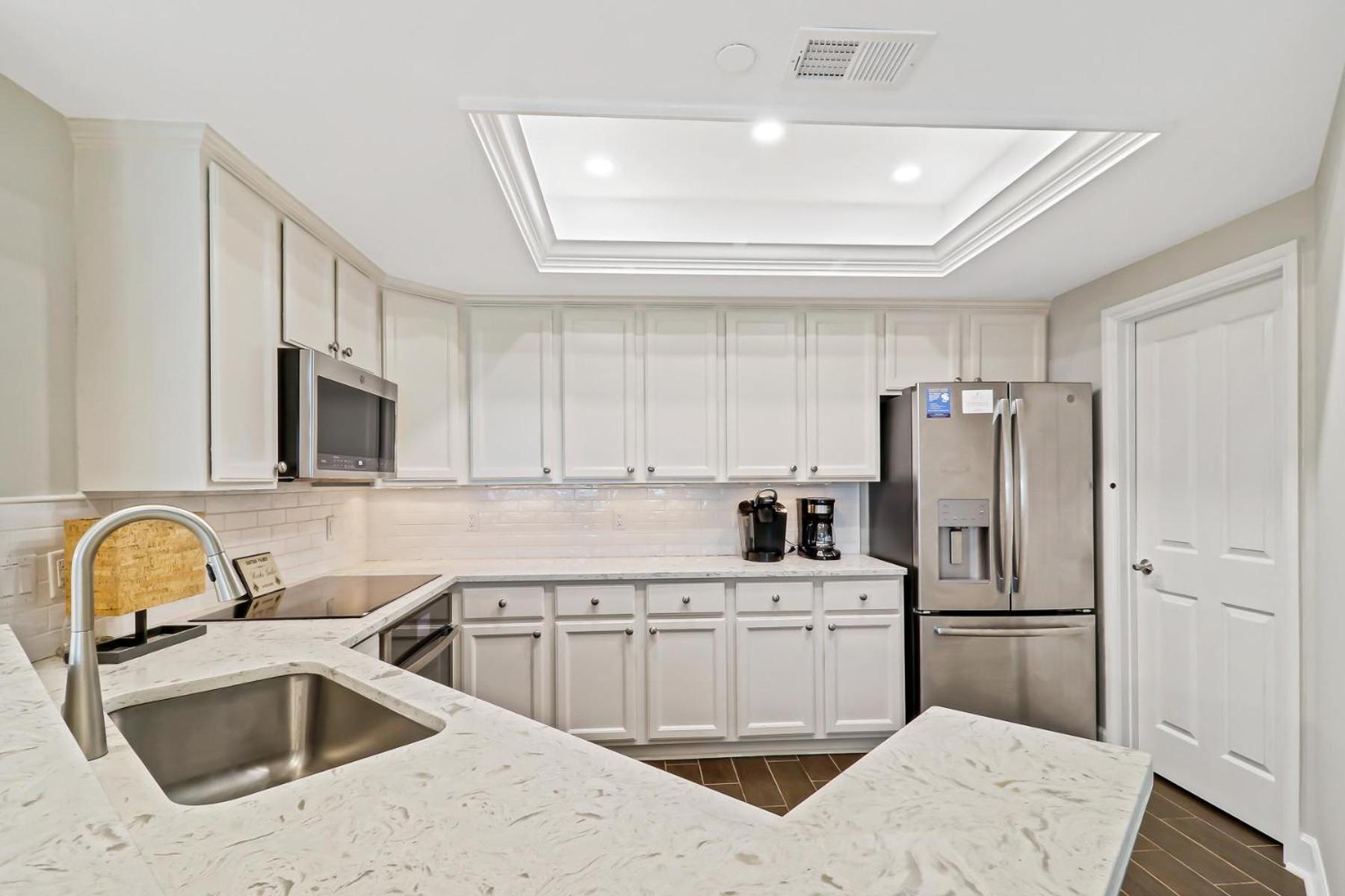 Villa 401 Windsor Place