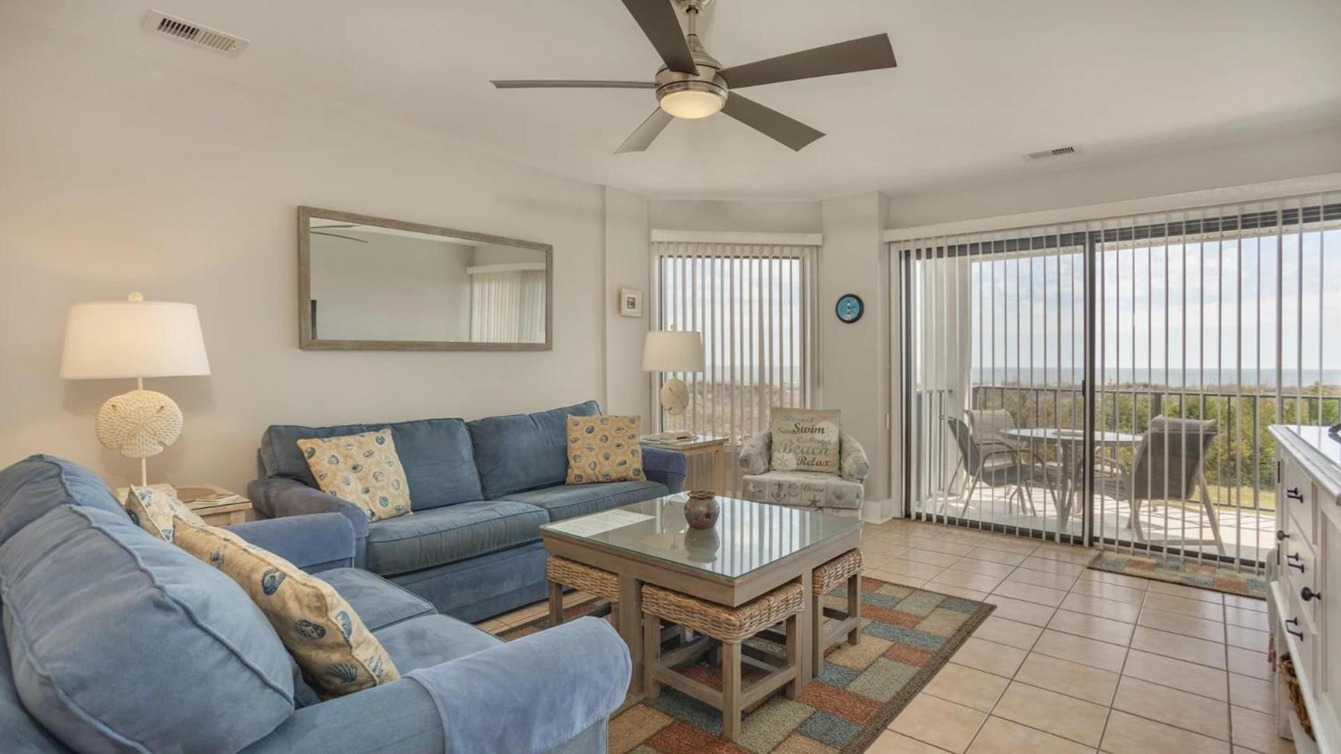 102 Sea Cloisters Oceanfront First Floor Walk Out To From Back Deck King 2 Twins * Hilton Head Island