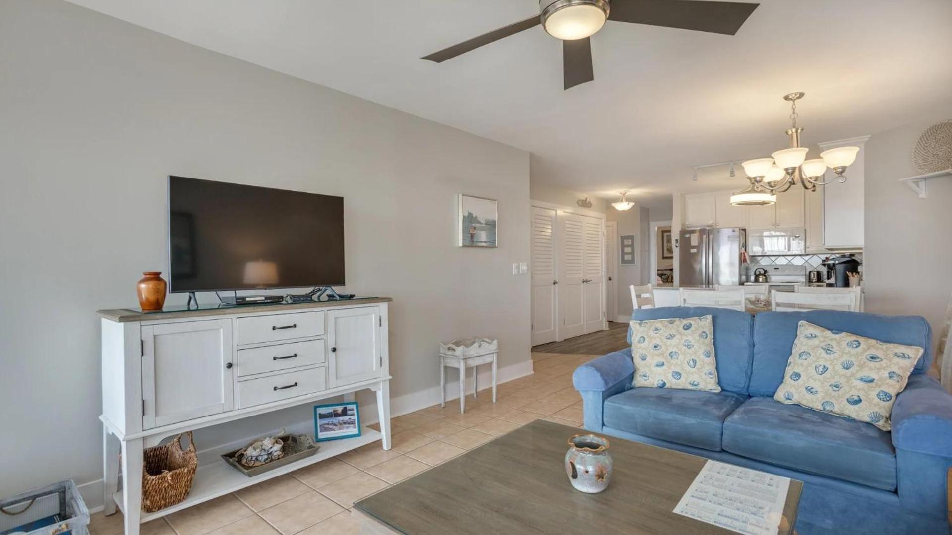Holiday home 102 Sea Cloisters Oceanfront First Floor Walk Out To From Back Deck King 2 Twins