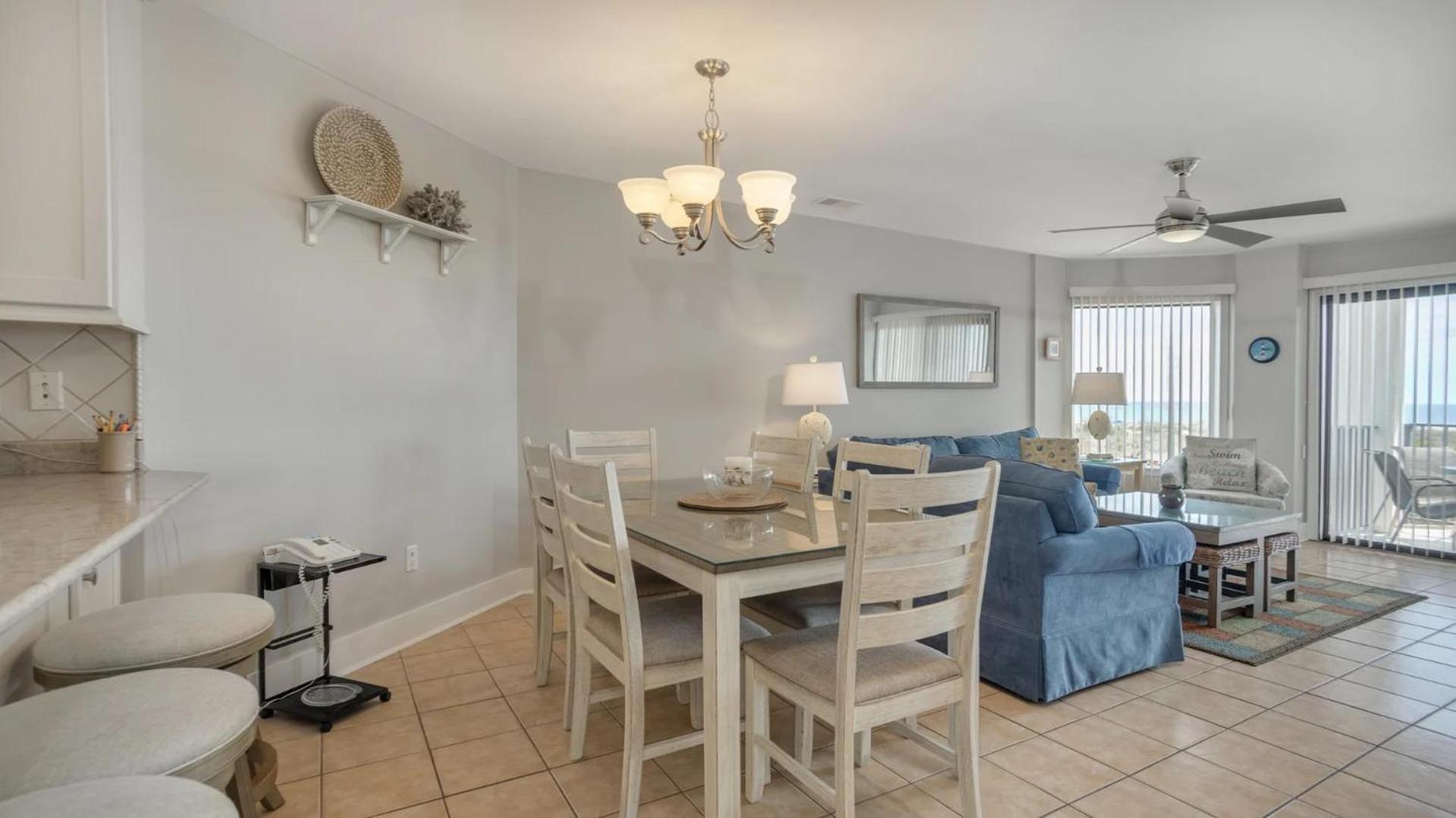102 Sea Cloisters Oceanfront First Floor Walk Out To From Back Deck King 2 Twins *