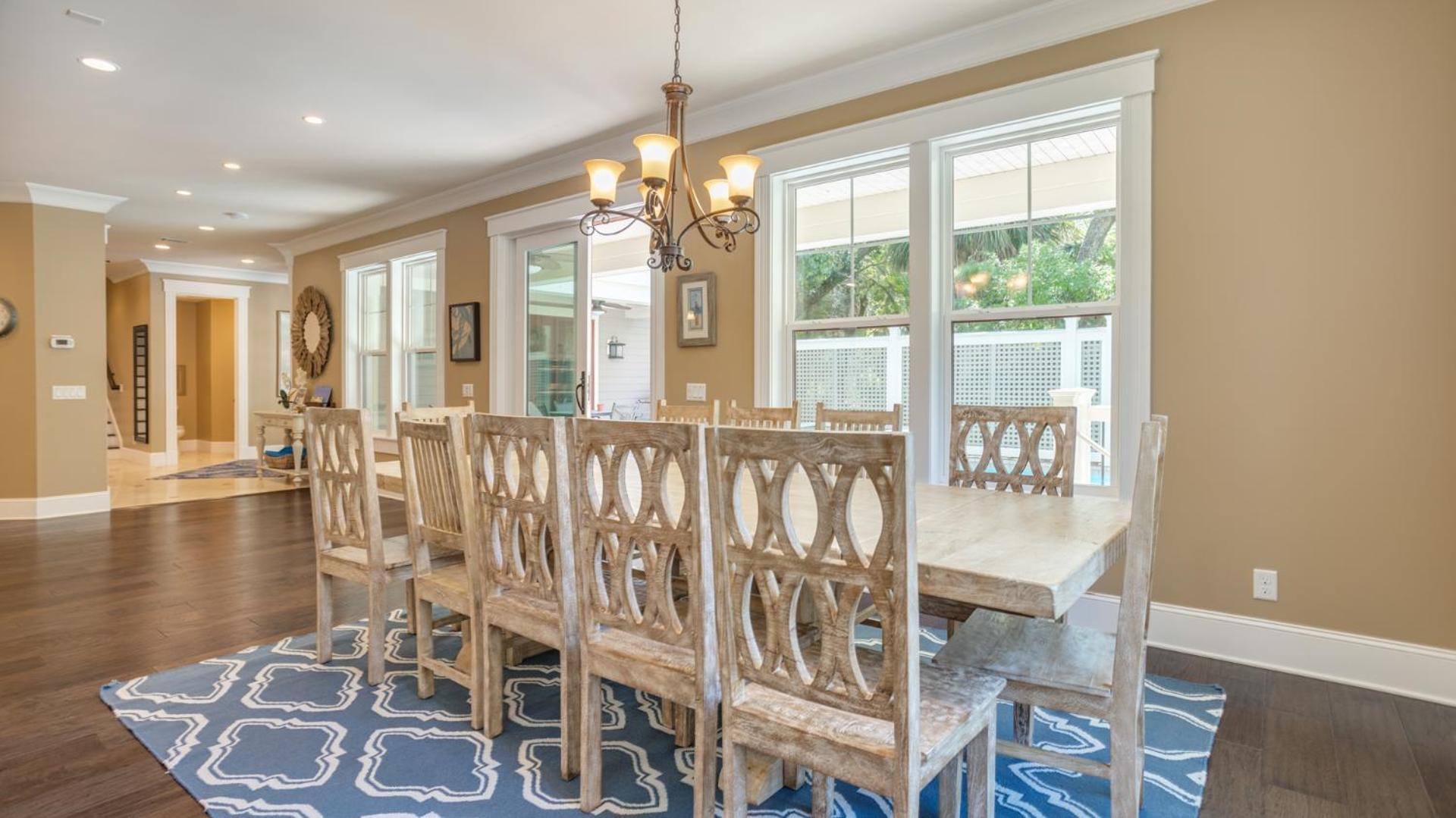 Luxury Multi Deck Family Home, Pool & Spa, Walk To Beach, Games Holiday home Hilton Head Island