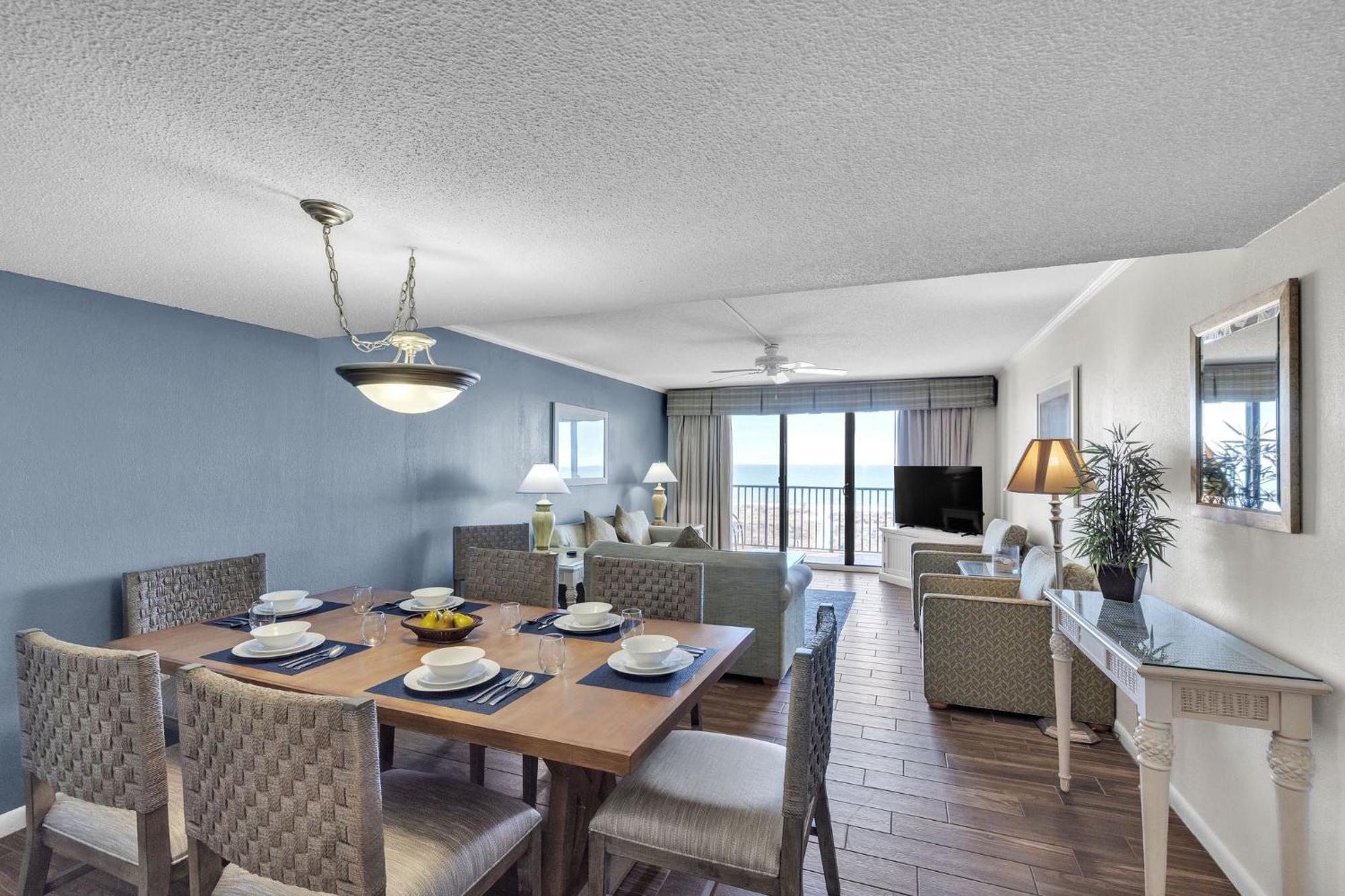 Resort Seawatch At Island Club 3*
