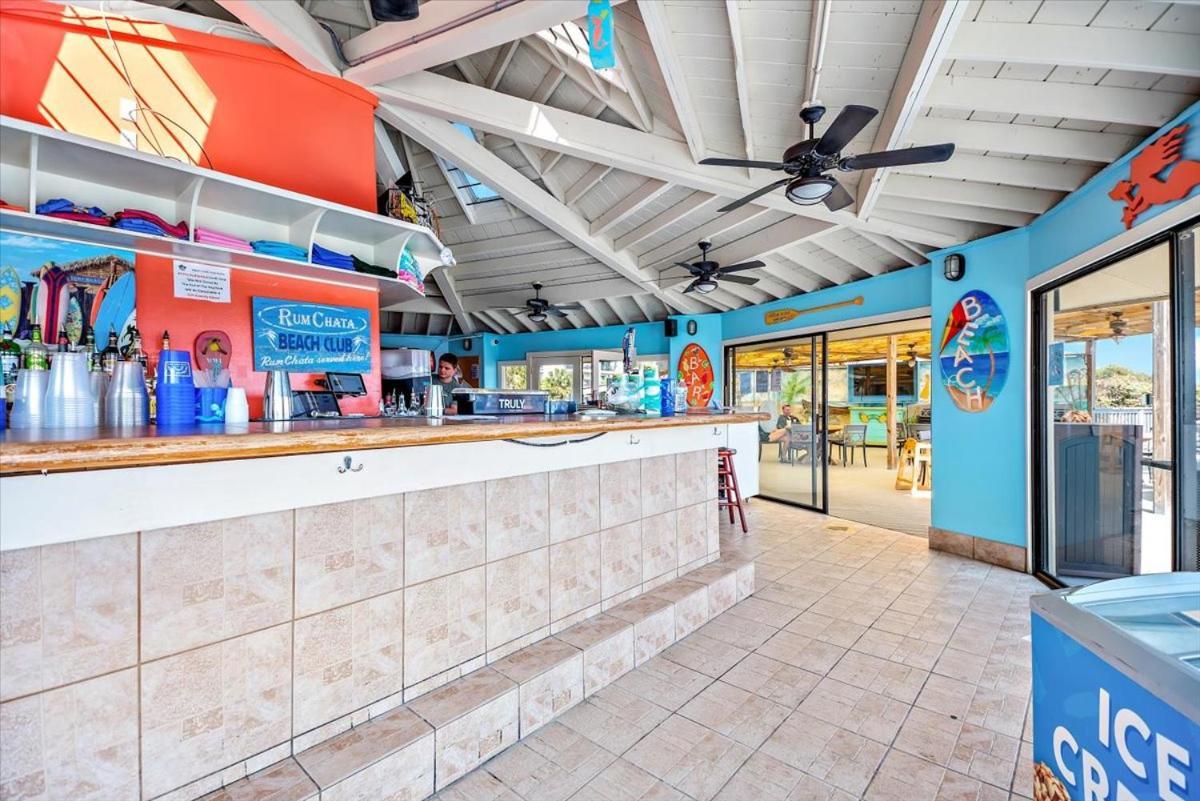 Hilton Head & Tennis A142 Apartment *
