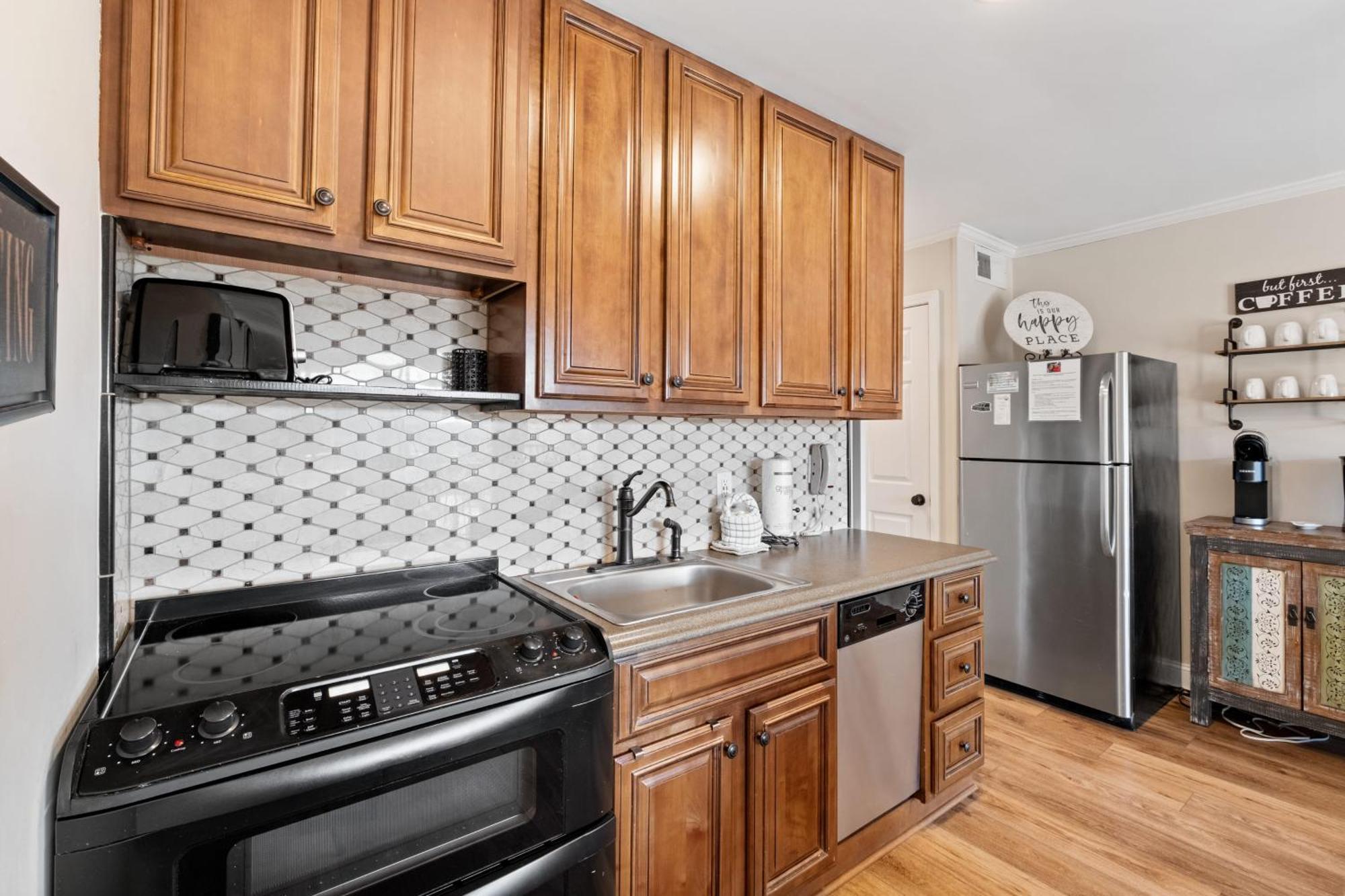 Coastal Comfort Escape - & Tennis & Access Apartment *