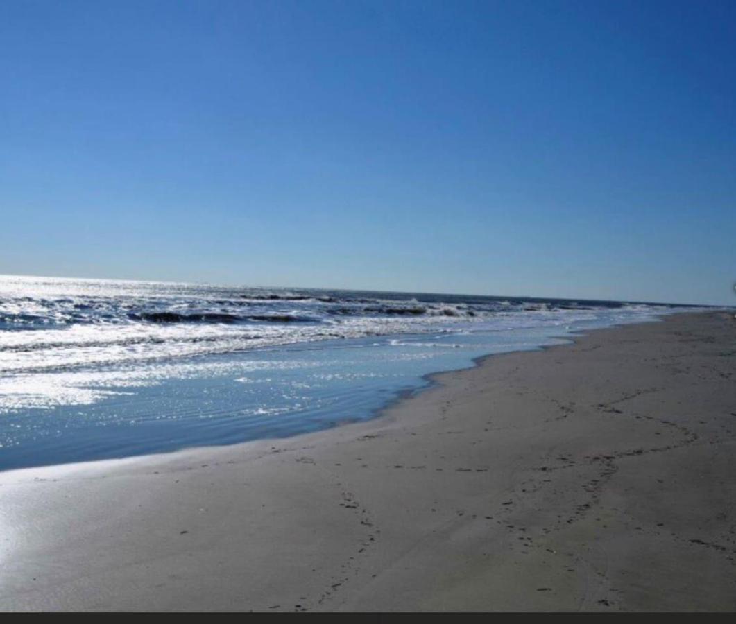 Windsor Place - Palmetto Dunes - Oceanfront. Pools. Holiday home