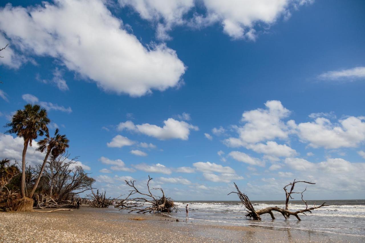 2 Yard Arm * Hilton Head Island