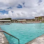 Hilton Head Condo With Pool Bar Walk To Beach!
