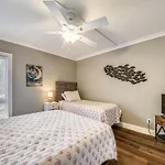 Shorewood Villa Unit 210