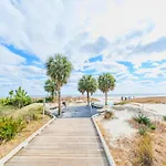 Jessamine 7, 3 Bedrooms, Walk To Beach, Sleeps 8