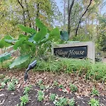 Village House 303