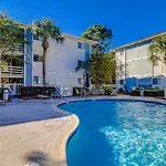 Fiddlers Cove 22J