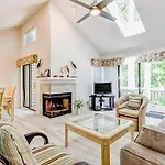 Carolina Place 3421