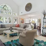 7647 Huntington