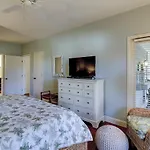 7606 Huntington