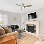 5 Min Walk To Beach- 2Br1Ba Villa In The Dunes
