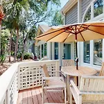 7621 Huntington Villas