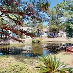 7621 Huntington Villas