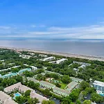 59 Hilton Head Cabanas Forest Beach