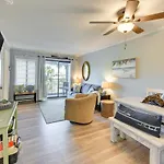 Hilton Head Island Condo With Pool Less Than 1 Mi To Beach!
