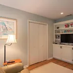 12 Isle Of Pines
