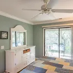 16 Hickory Lane