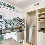 Hilton Head Island Condo With Coligny Beach Access!