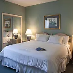Waterside By Spinnaker Resorts