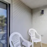8C Xanadu 3 Bedroom Forest Beach