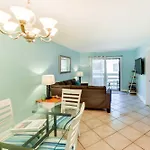 Hilton Head Condo Pool Deck Access, Walk To Beach