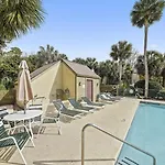 33 Tanglewood