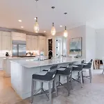 20 Egret Street - Southern Charm And Elegance