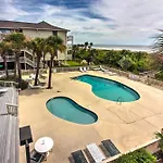 Walk To Beach Resort Condo In Hilton Head!