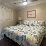 Sunnydaze-Steps To The Ocean King Bed, Free Bikes!
