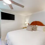 Beachwalk 141