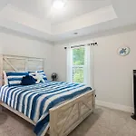 28 Pink Sand Lane Luxury Vacation Home