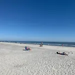 Gone Coastal! 2 From Oceanfront! Central Air!