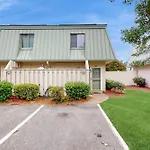 Hilton Head Cabanas 29