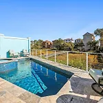 34 Bradley Circle