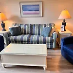 Ketch Court 893