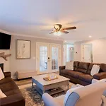 1 Sea Hawk Lane